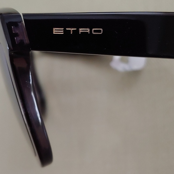 Etro Luxury Sunglasses. main image 4
